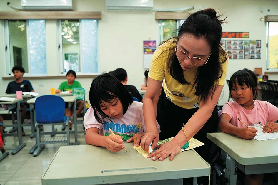 孫聆聆長期陪伴台東大武部落孩子